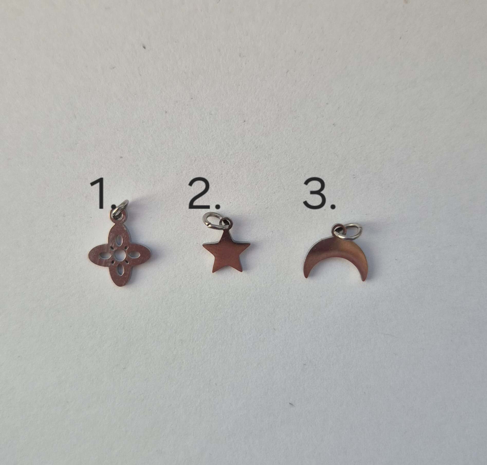 Bransoletka na gumce z zawieszką - malachit - obrazek 2