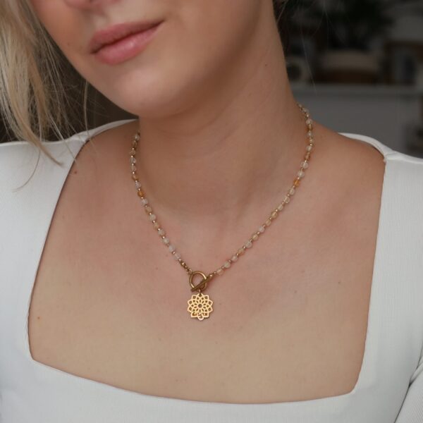 Naszyjnik z zapięciem toggle - cytryn